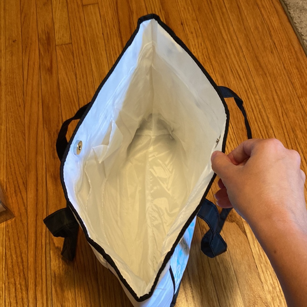 Bridal Robe/Makeup case/Bag Set - Picture 6 of 7